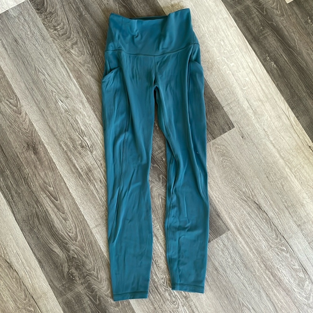 Lulu Pocket Align 25”
